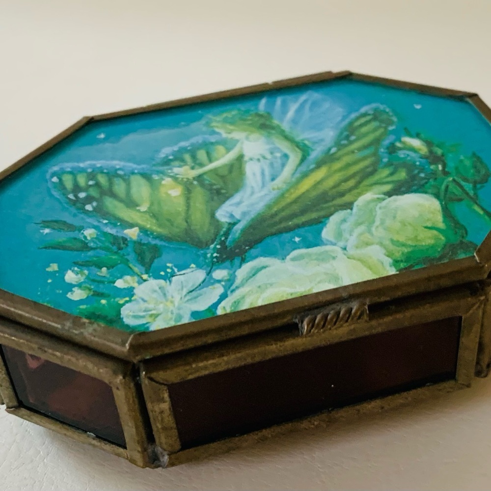 Metal jewelry box